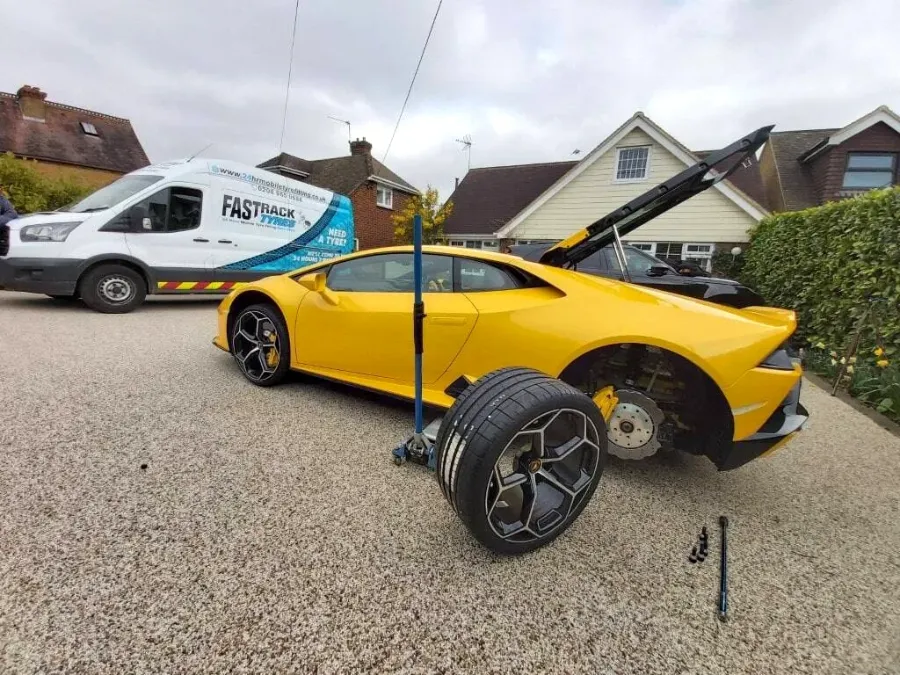 Premium & Performance Tyre Service photo