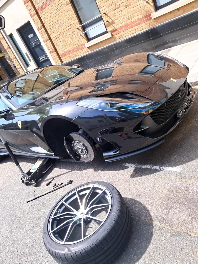 Ferrari 812 mobile tyre fitting in London