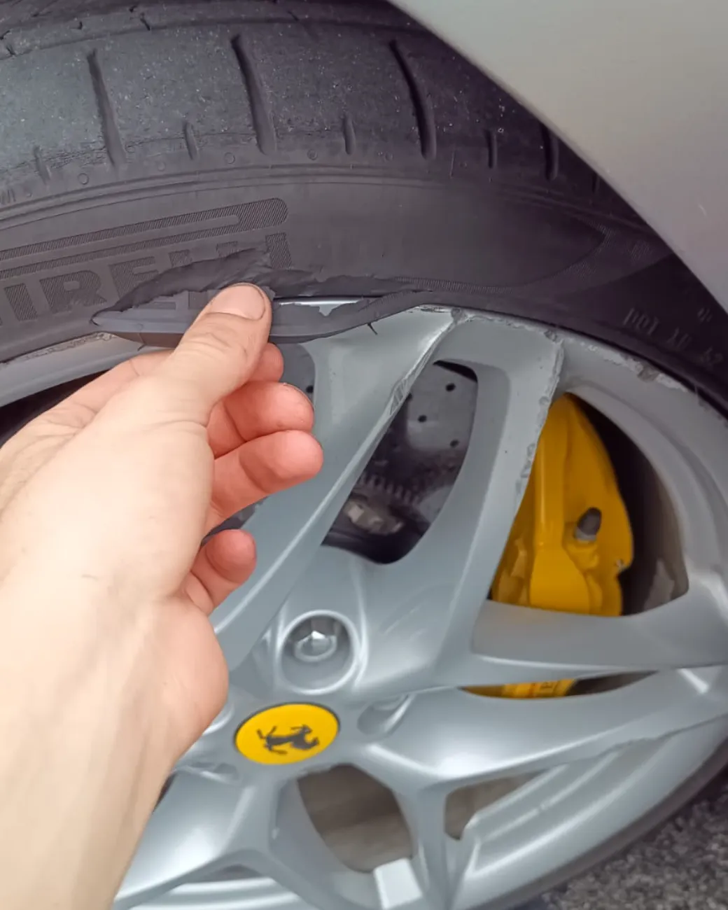 Emergency Blowout Help across Central London — Fastrack Tyres